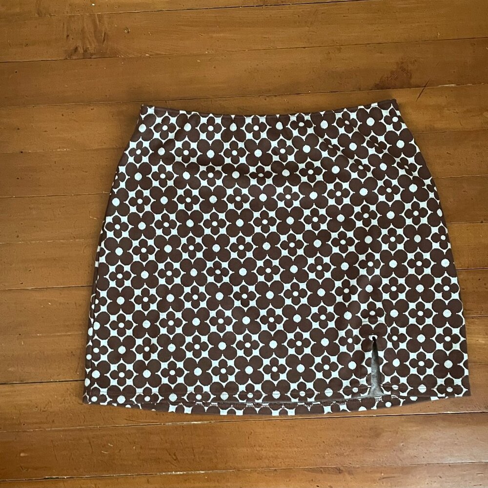 Hollister HIgh Rise Mini Skirt Small